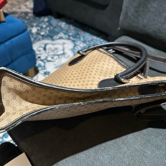 Gucci Brown Monogram Tote Bag - Picture 11 of 17